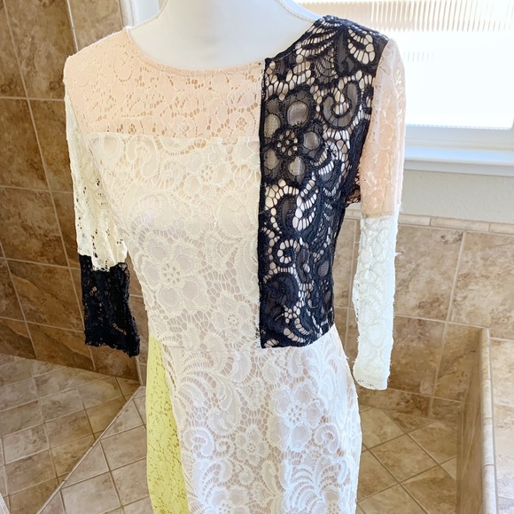 BAR III Lace Dress - Picture 3 of 8